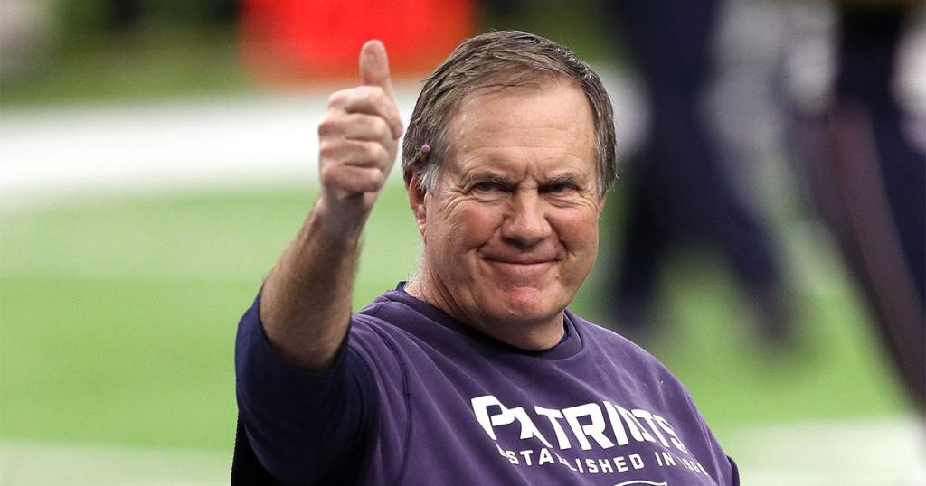 HOUSTON, TX - FEBRUARY 05: Head coach Bill Belichick of the New England Patriots gives a thumbs up on the field prior to Super Bowl 51 against the Atlanta Falcons at NRG Stadium on February 5, 2017 in Houston, Texas. (Photo by Patrick Smith/Getty Images)