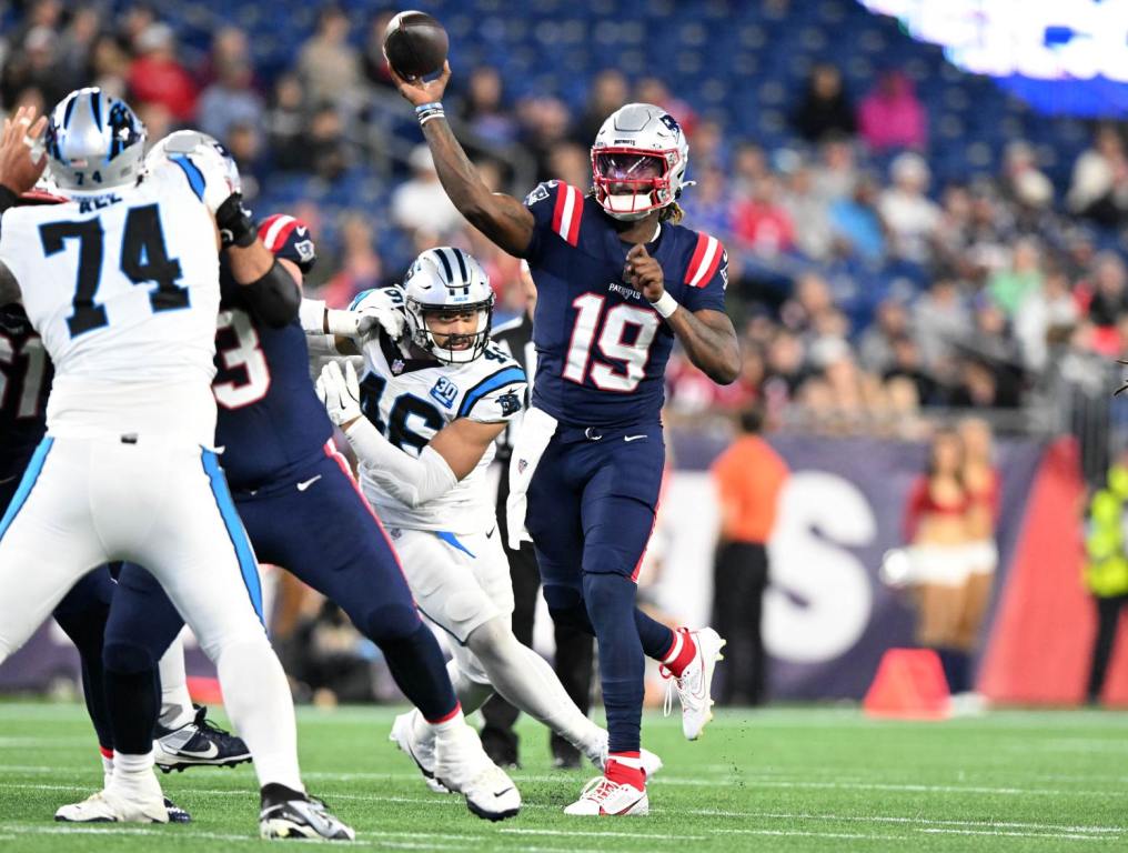 Aug 8, 2024; Foxborough, Massachusetts, USA; New England Patriots quarterback Joe Milton III (19) throws against the Carolina Panthers  during the second half at Gillette Stadium. Credit: Brian Fluharty-USA TODAY Sports