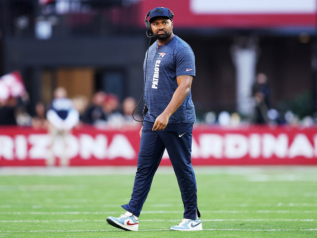 GLENDALE, ARIZONA - DECEMBER 15: Head coach Jerod Mayo of the New England Patriots walks the field between plays during the game against the Arizona Cardinals at State Farm Stadium on December 15, 2024 in Glendale, Arizona. (Photo by Mike Christy/Getty Images)