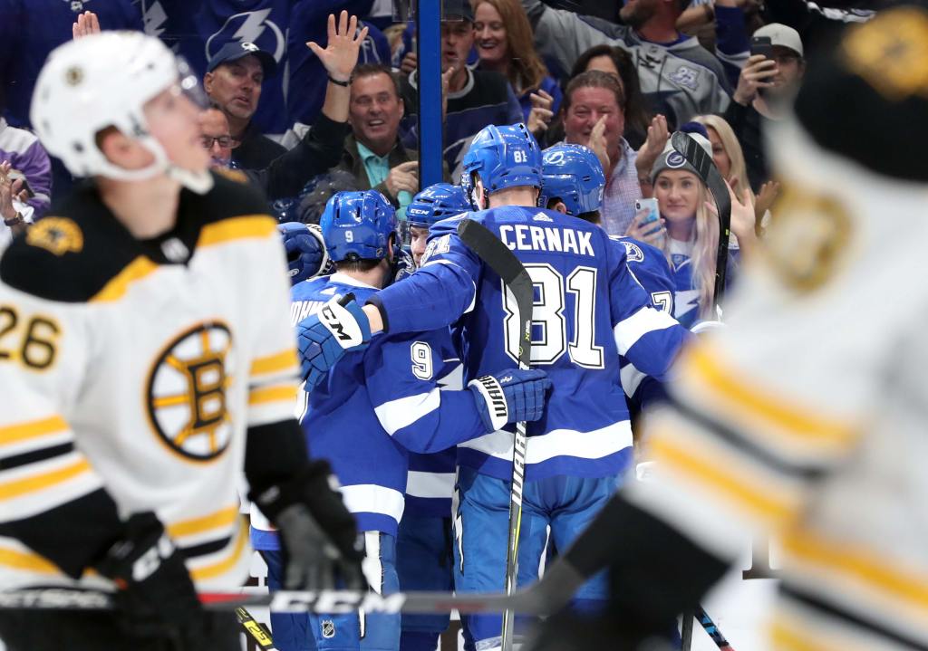 Bruins Fall To Lightning, Drop Third Straight Game