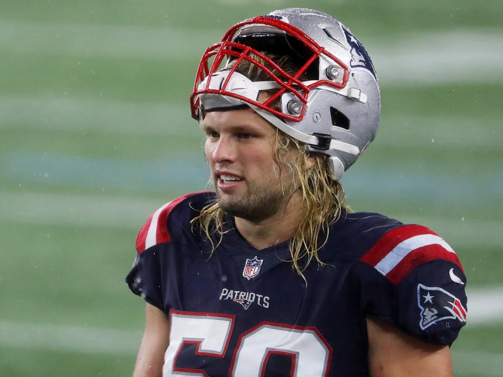 Chase Winovich makes training camp debut