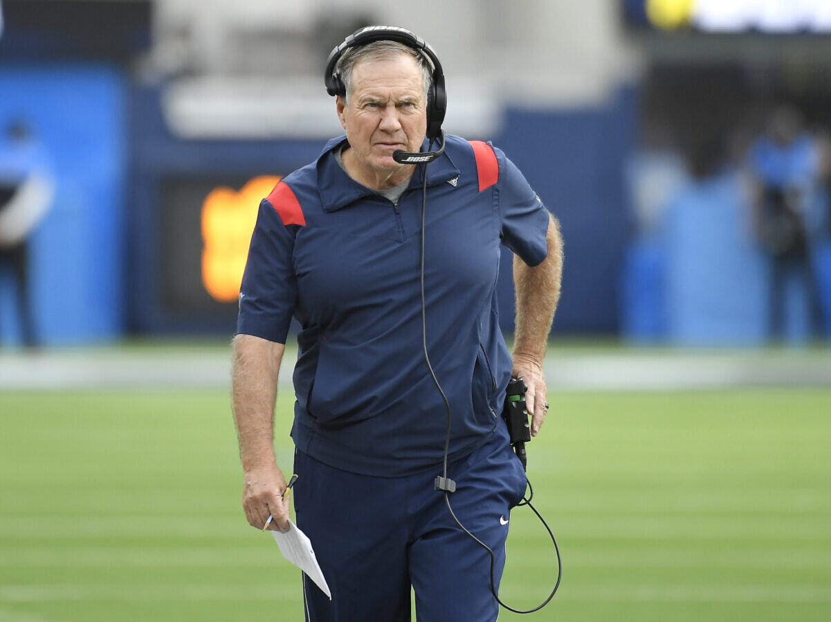 INGLEWOOD, CALIFORNIA - OCTOBER 31: Head coach Bill Belichick of the New England Patriots looks on in the third quarter against the Los Angeles Chargers at SoFi Stadium on October 31, 2021 in Inglewood, California. (Photo by Kevork Djansezian/Getty Images)