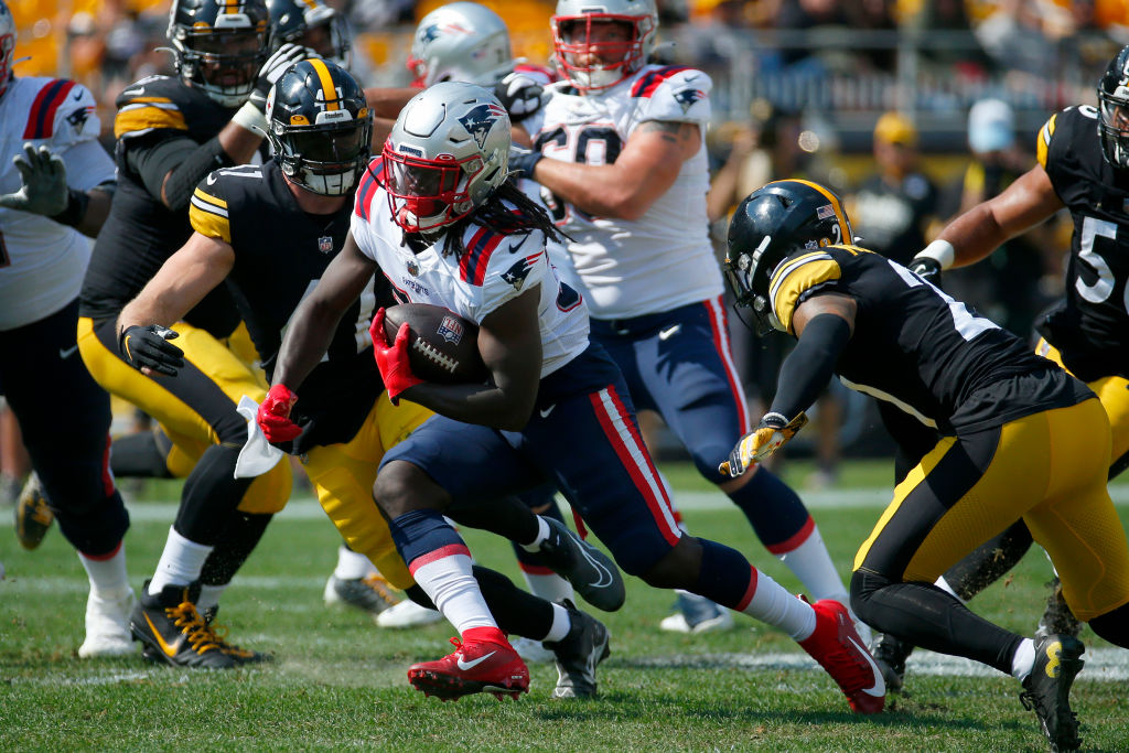 PITTSBURGH, PENNSYLVANIA - SEPTEMBER 18: Rhamondre Stevenson #38 of the New England Patriots runs the ball during the second half in the game against the Pittsburgh Steelers at Acrisure Stadium on September 18, 2022 in Pittsburgh, Pennsylvania. (Photo by Justin K. Aller/Getty Images)