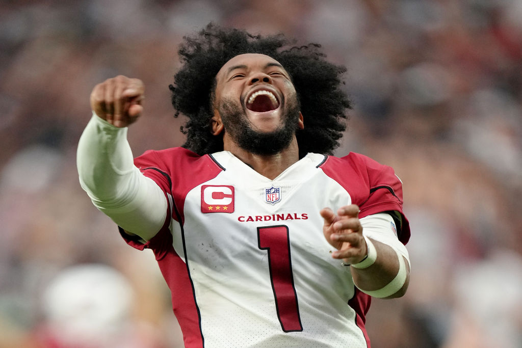 LAS VEGAS, NEVADA - SEPTEMBER 18: Kyler Murray #1 of the Arizona Cardinals celebrates after the game-winning touchdown in overtime against the Las Vegas Raiders at Allegiant Stadium on September 18, 2022 in Las Vegas, Nevada. (Photo by Jeff Bottari/Getty Images)