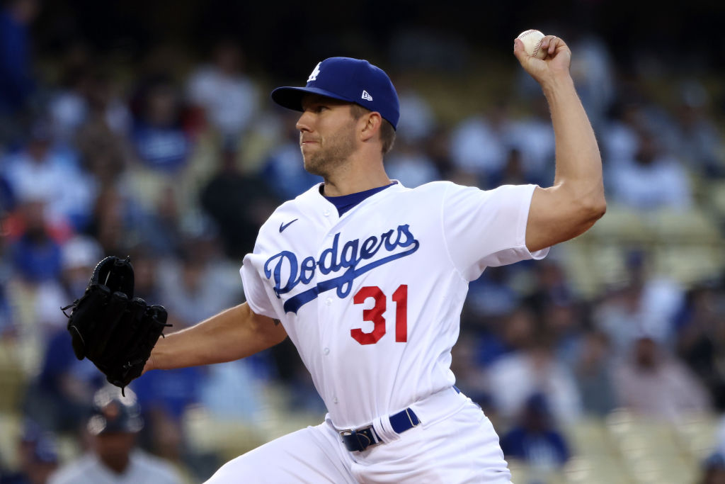 LOS ANGELES, CALIFORNIA - APRIL 29: Tyler Anderson #31 of the Los Angeles Dodgers pitches during the first inning against the Detroit Tigers at Dodger Stadium on April 29, 2022 in Los Angeles, California. (Photo by Katelyn Mulcahy/Getty Images)