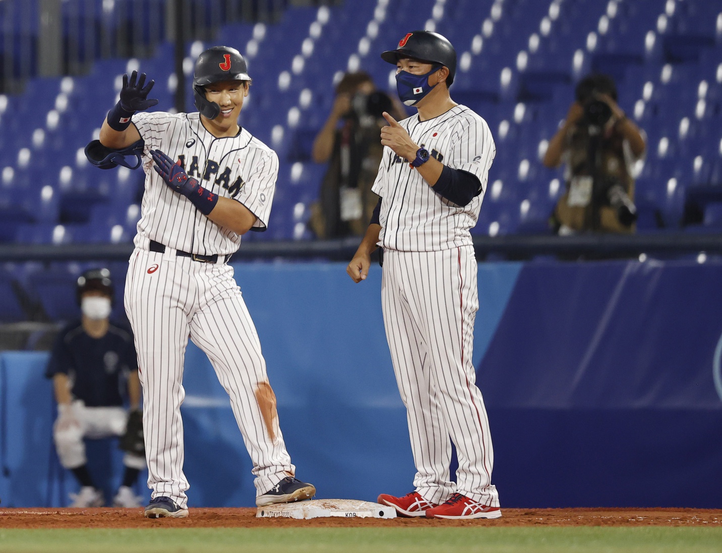 Masataka Yoshida shows off his bat at WBC before season with Red Sox - The  Japan Times