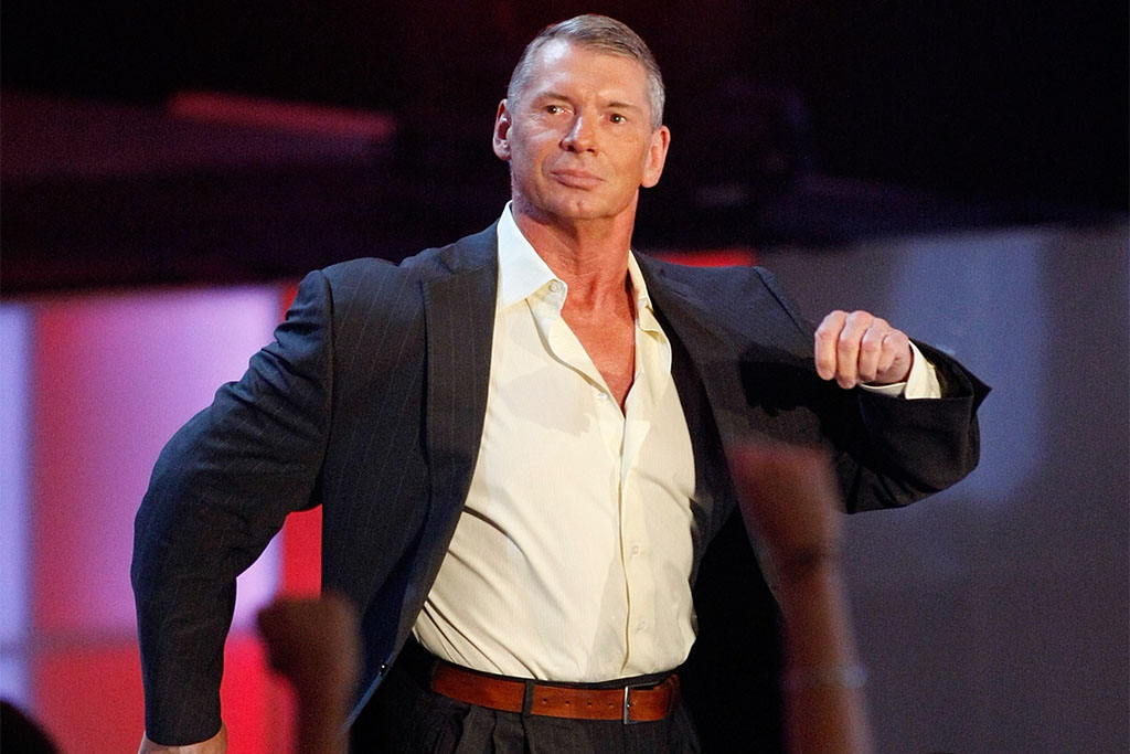 LAS VEGAS - AUGUST 24: World Wrestling Entertainment Inc. Chairman Vince McMahon is introduced during the WWE Monday Night Raw show at the Thomas & Mack Center August 24, 2009 in Las Vegas, Nevada. (Photo by Ethan Miller/Getty Images)