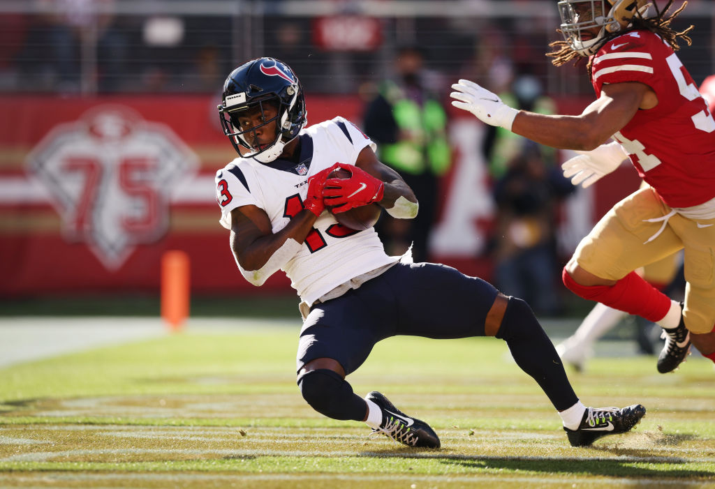 SANTA CLARA, CALIFORNIA - JANUARY 02: Brandin Cooks #13 of the Houston Texans catches the ball for a touchdown in the second quarter of the game against the San Francisco 49ers at Levi's Stadium on January 02, 2022 in Santa Clara, California. (Photo by Ezra Shaw/Getty Images)