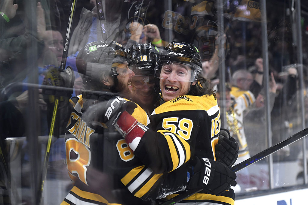 Bertuzzi shines in Boston debut, Bruins beat Rangers 4-2 - The San