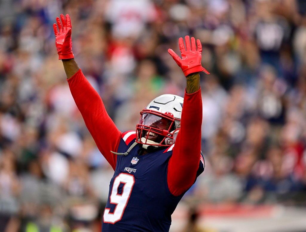 FOXBOROUGH, MASSACHUSETTS - NOVEMBER 06: Matthew Judon #9 of the New England Patriots reacts in the first quarter of a game against the Indianapolis Colts at Gillette Stadium on November 06, 2022 in Foxborough, Massachusetts. (Photo by Billie Weiss/Getty Images)