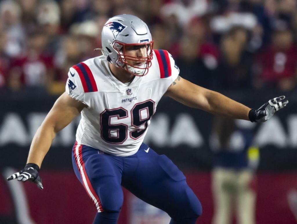 Dec 12, 2022; Glendale, Arizona, USA; New England Patriots guard Cole Strange (69) against the Arizona Cardinals at State Farm Stadium. Mandatory Credit: Mark J. Rebilas-USA TODAY Sports