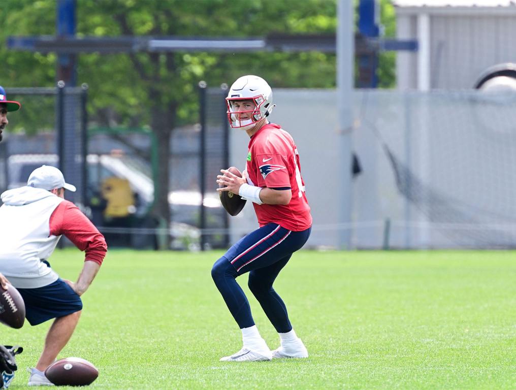 Jun 12, 2023; Foxborough, MA, USA; New England Patriots quarterback Mac Jones (10) throws a pass at the Patriots minicamp at Gillette Stadium. Mandatory Credit: Eric Canha-USA TODAY Sports