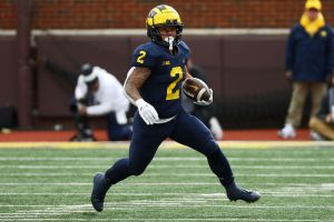 ANN ARBOR, MICHIGAN - OCTOBER 15: Blake Corum #2 of the Michigan Wolverines runs up the field in the first half of a game against the Penn State Nittany Lions at Michigan Stadium on October 15, 2022 in Ann Arbor, Michigan. (Photo by Mike Mulholland/Getty Images)