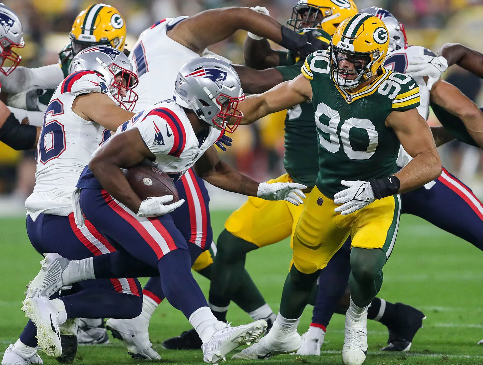 What time is the Green Bay Packers vs. New England Patriots game