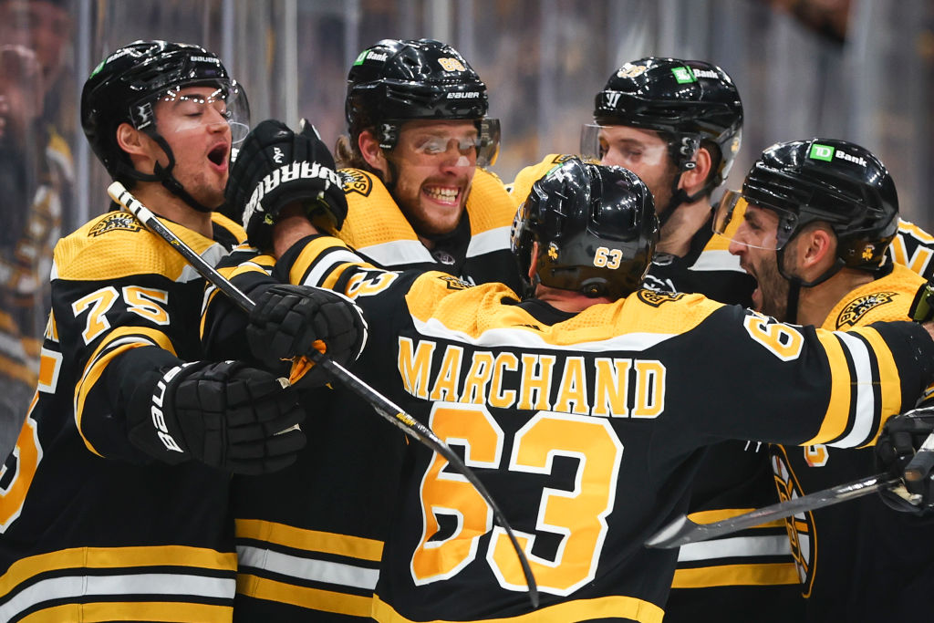 WATCH: Bruins honor Boston Red Sox with incredible pre-game outfits at  winter classic