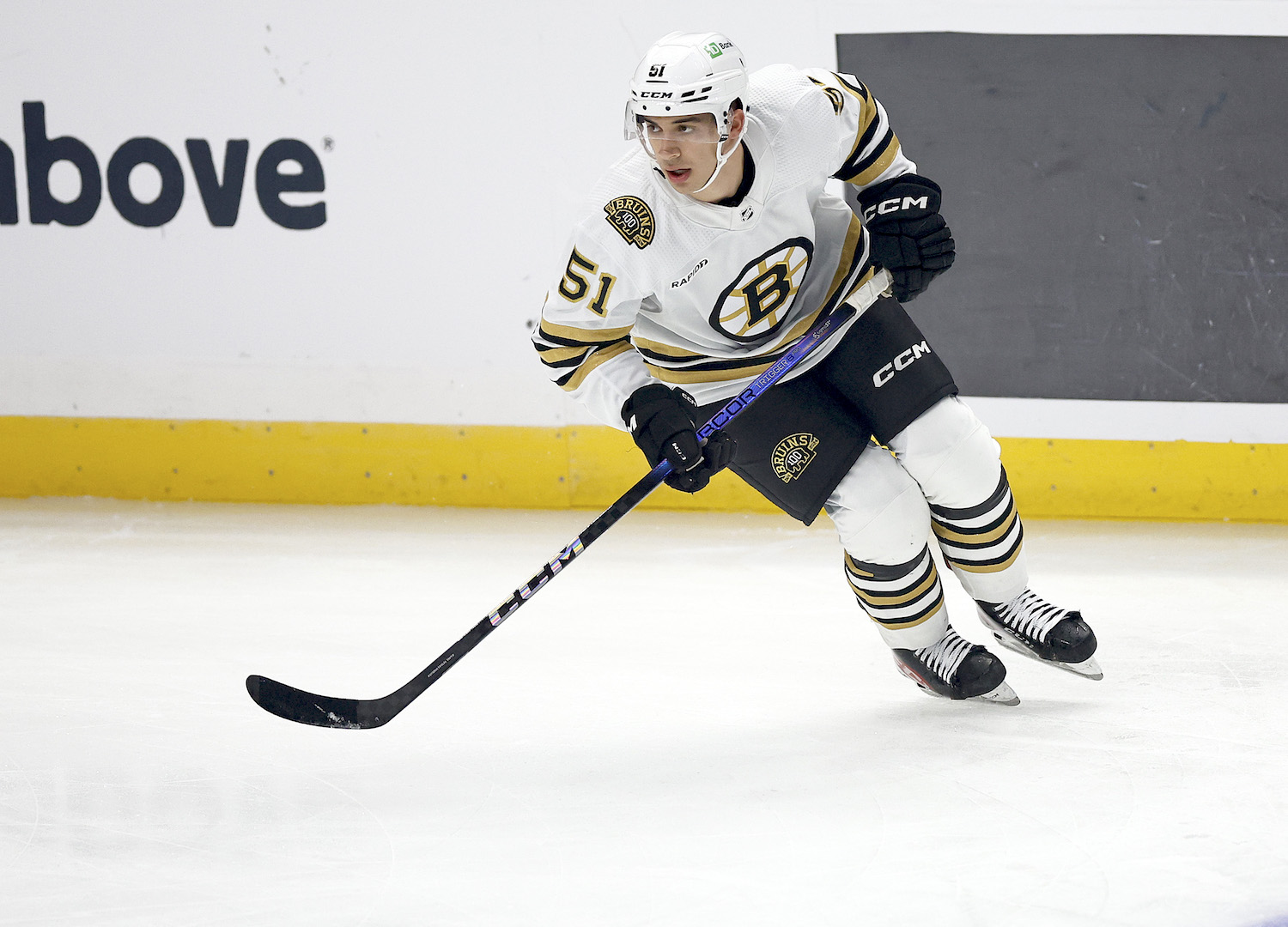 LOS ANGELES, CALIFORNIA - OCTOBER 21: Matthew Poitras #51 of the Boston Bruins during warmups at Crypto.com Arena on October 21, 2023 in Los Angeles, California. (Photo by Ronald Martinez/Getty Images)