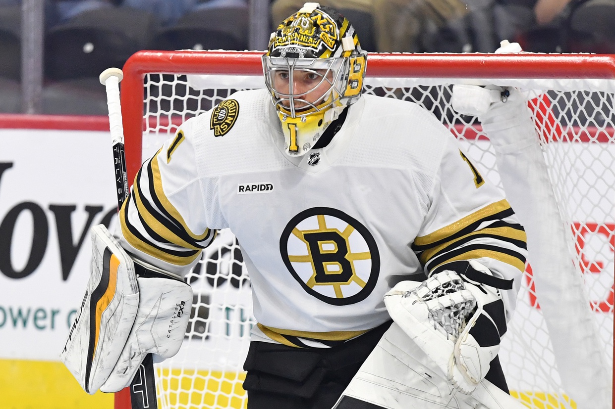 Oct 2, 2023; Philadelphia, Pennsylvania, USA; Boston Bruins goaltender Jeremy Swayman (1) against the Philadelphia Flyers at Wells Fargo Center. Mandatory Credit: Eric Hartline-USA TODAY Sports