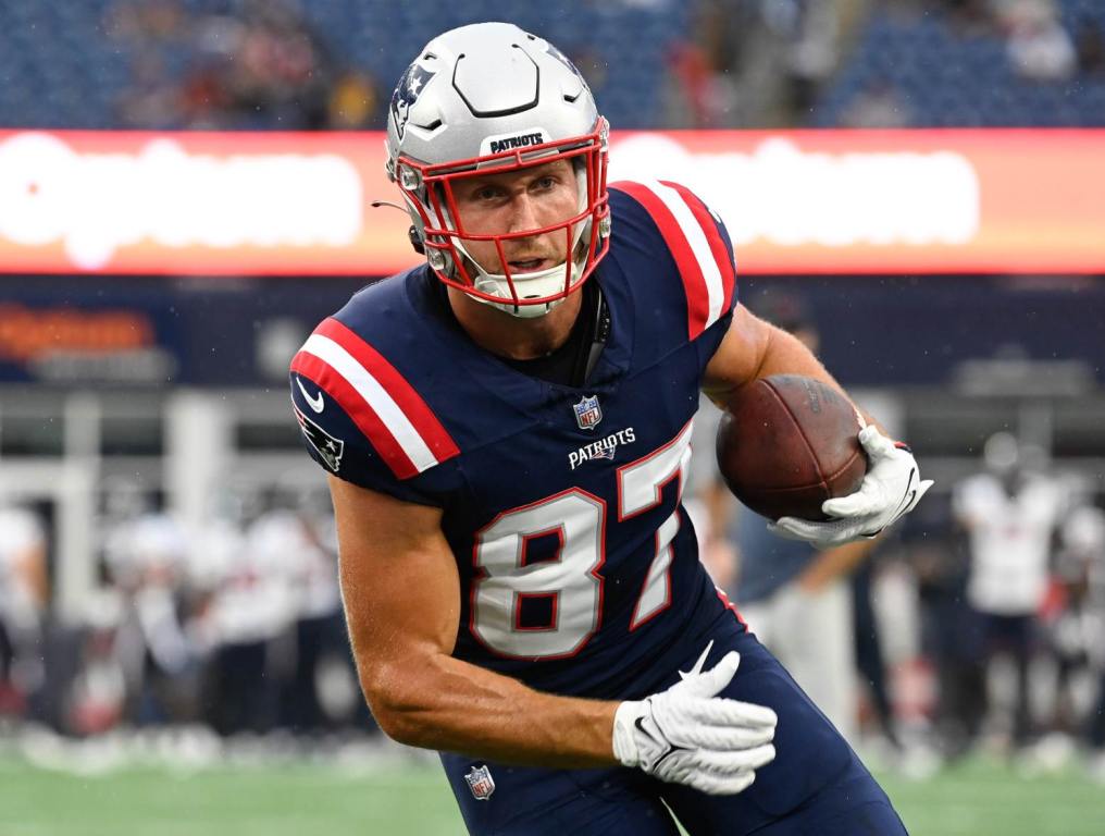 3 Patriots set to make 2024 season debuts on Sunday night