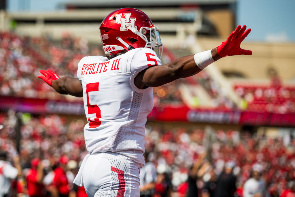 LUBBOCK, TEXAS - SEPTEMBER 10: Defensive back Hasaan Hypolite III #5 of the Houston Cougars gestures during the game against the Texas Tech Red Raiders at Jones AT&T Stadium on September 10, 2022 in Lubbock, Texas. (Photo by John E. Moore III/Getty Images)