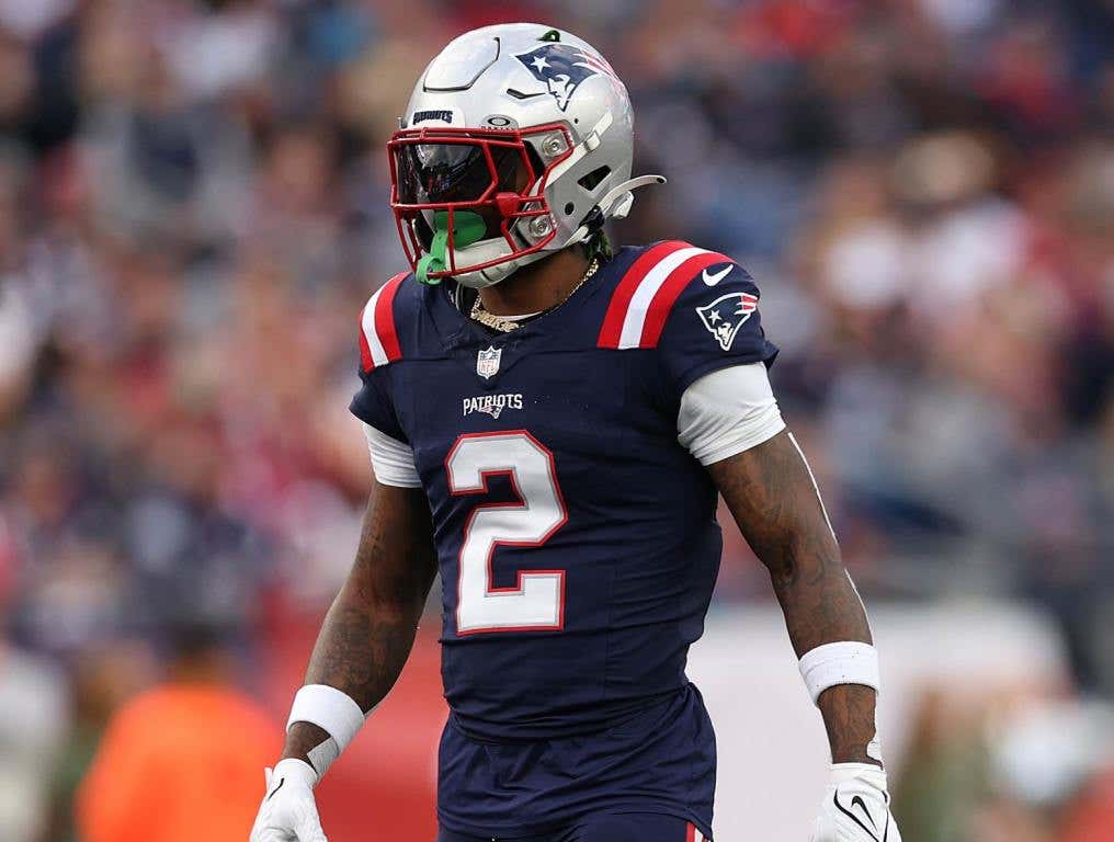 FOXBOROUGH, MASSACHUSETTS - NOVEMBER 05: Jalen Mills #2 of the New England Patriots lines up against the Washington Commanders at Gillette Stadium on November 05, 2023 in Foxborough, Massachusetts. (Photo by Maddie Meyer/Getty Images)