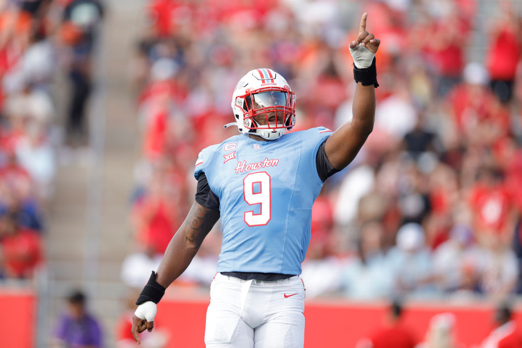 HOUSTON, TEXAS - SEPTEMBER 02: Nelson Ceaser #9 of the Houston Cougars reacts to a stop against the UTSA Roadrunners during the first half at TDECU Stadium on September 02, 2023 in Houston, Texas. (Photo by Carmen Mandato/Getty Images)