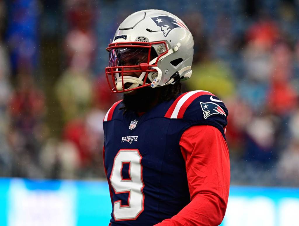 Sep 10, 2023; Foxborough, Massachusetts, USA; New England Patriots linebacker Matthew Judon (9) prepares for a game against the Philadelphia Eagles during the warm-up period at Gillette Stadium. Credit: Eric Canha-USA TODAY Sports