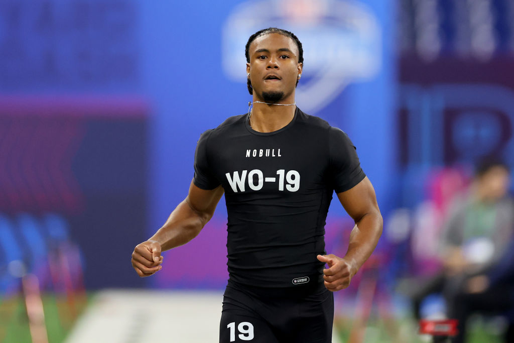 INDIANAPOLIS, INDIANA - MARCH 02: Adonai Mitchell #WO19 of Texas participates in the 40-yard dash during the NFL Combine at Lucas Oil Stadium on March 02, 2024 in Indianapolis, Indiana. (Photo by Stacy Revere/Getty Images)