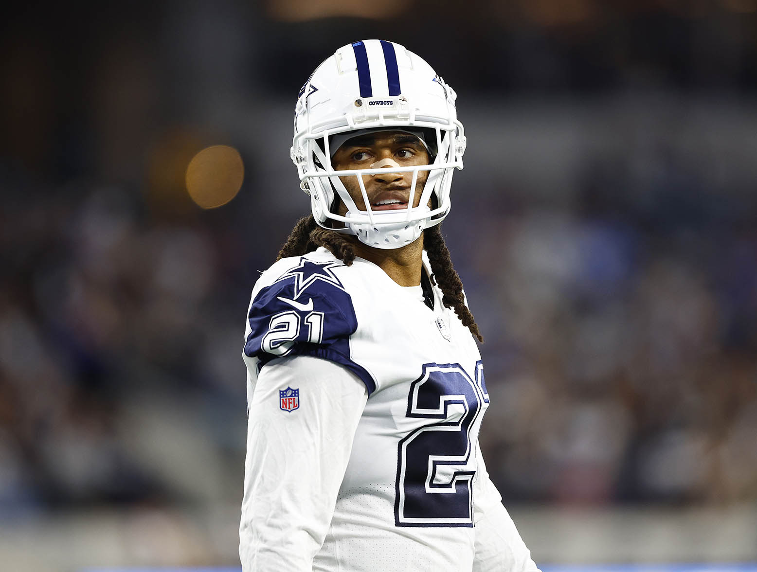INGLEWOOD, CALIFORNIA - OCTOBER 16: Stephon Gilmore #21 of the Dallas Cowboys at SoFi Stadium on October 16, 2023 in Inglewood, California. (Photo by Ronald Martinez/Getty Images)