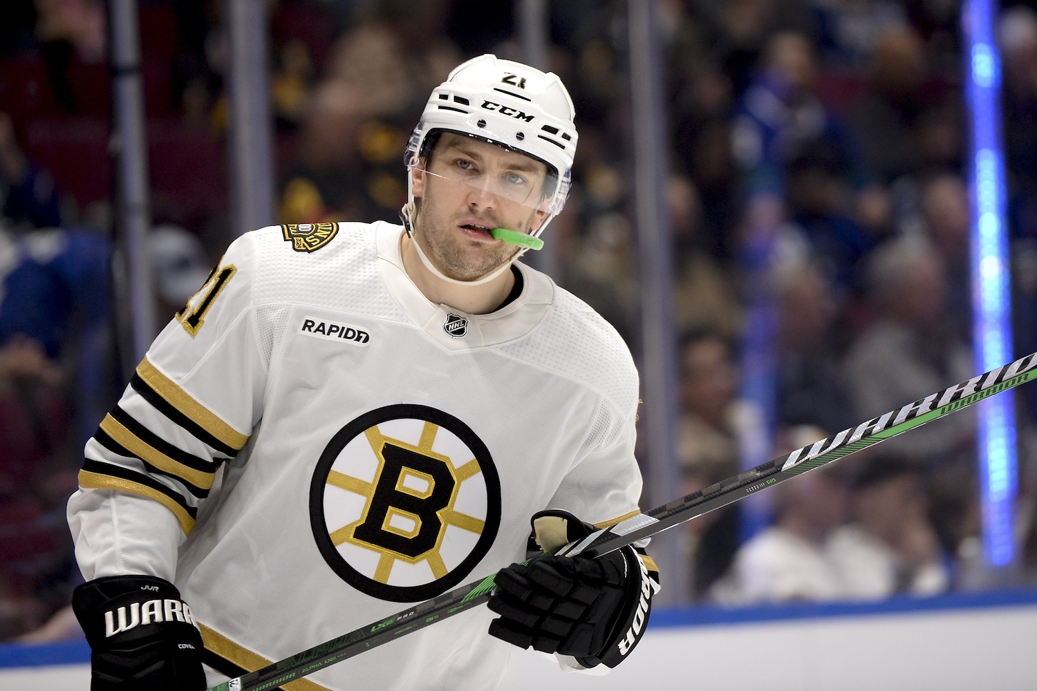 Feb 24, 2024; Vancouver, British Columbia, CAN; Boston Bruins forward James van Riemsdyk (21) awaits the start of play against the Vancouver Canucks during the second period at Rogers Arena. Mandatory Credit: Anne-Marie Sorvin-USA TODAY Sports