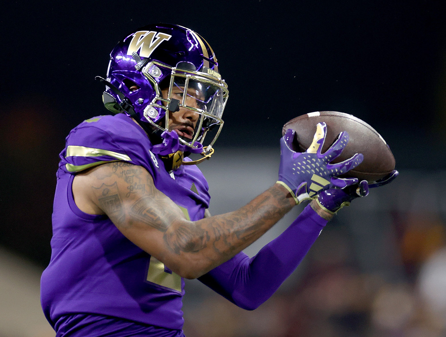 SEATTLE, WASHINGTON - OCTOBER 21: Ja'Lynn Polk #2 of the Washington Huskies warms up before the game against the Arizona State Sun Devils at Husky Stadium on October 21, 2023 in Seattle, Washington. (Photo by Steph Chambers/Getty Images)
