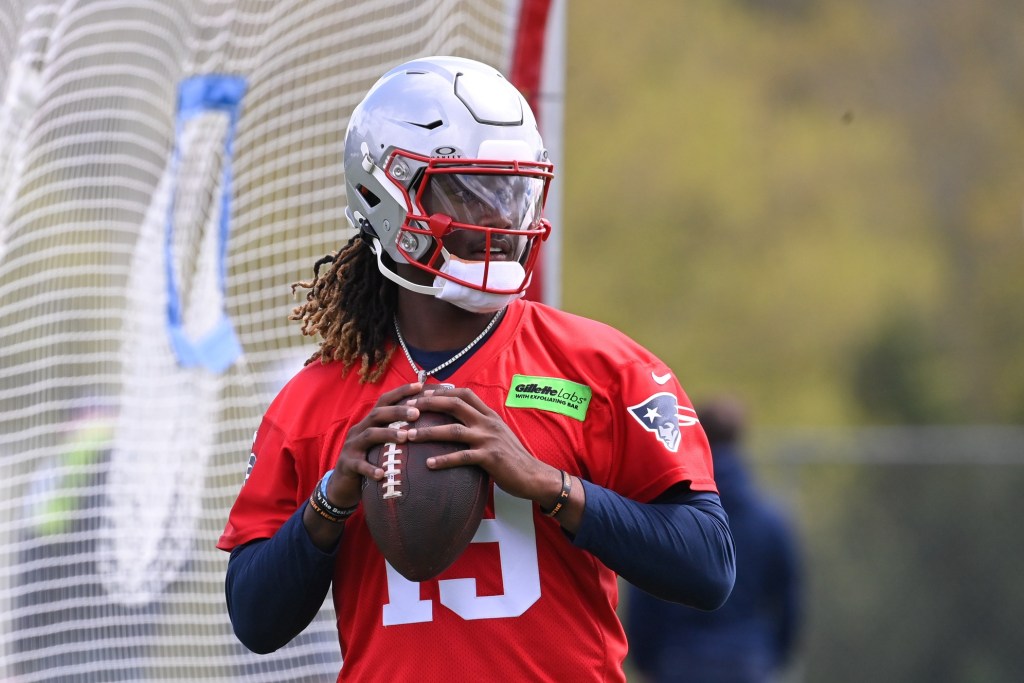 May 11, 2024; Foxborough, MA, USA; New England Patriots quarterback Joe Milton III (19) throws a pass at the New England Patriots rookie camp at Gillette Stadium. Mandatory Credit: Eric Canha-USA TODAY Sports