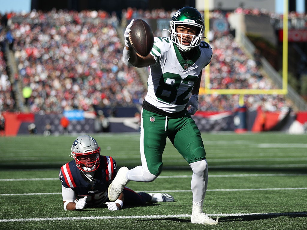 FOXBOROUGH, MASSACHUSETTS - OCTOBER 27: Xavier Gipson #82 of the New York Jets reacts after a touchdown during the second quarter against the New England Patriots at Gillette Stadium on October 27, 2024 in Foxborough, Massachusetts. (Photo by Adam Glanzman/Getty Images)