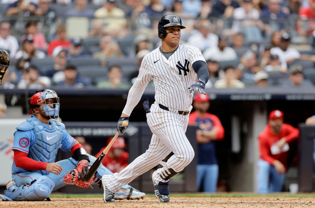 Juan Soto NEW YORK, NEW YORK - AUGUST 31: Juan Soto #22 of the New York Yankees follows through on his ninth inning double against the St. Louis Cardinals at Yankee Stadium on August 31, 2024 in New York City. (Photo by Jim McIsaac/Getty Images)